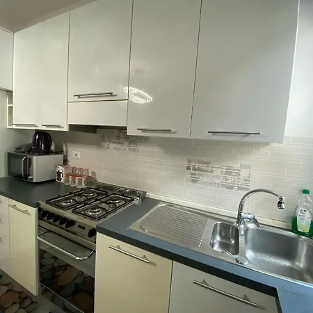 Lugano S&s Home, Moderna E Tranquilla, Vicino Al Centro Di Milano, Con Parcheggio Gratuito Esterno Διαμέρισμα Μιλάνο